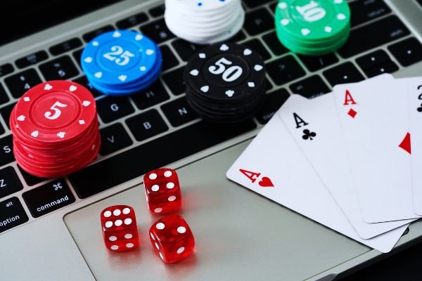 sport368 Baccarat Poker Blackjack Online Card Games မြင်ကွင်း